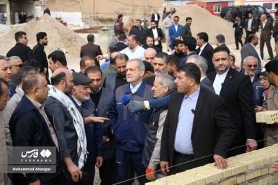 پزشکیان  مشغول ساخت مدرسه در اهواز 