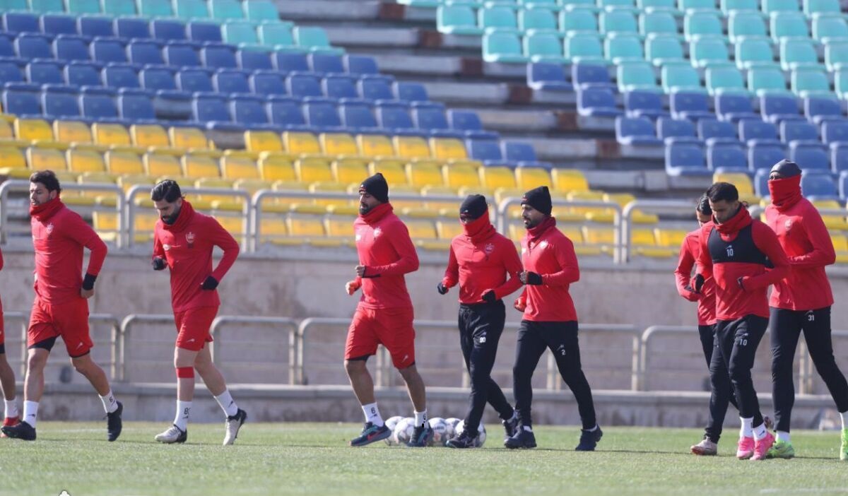 یک بازیکن جدید درتمرین پرسپولیس