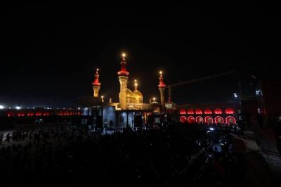 تعویض پرچم حرم کاظمین 