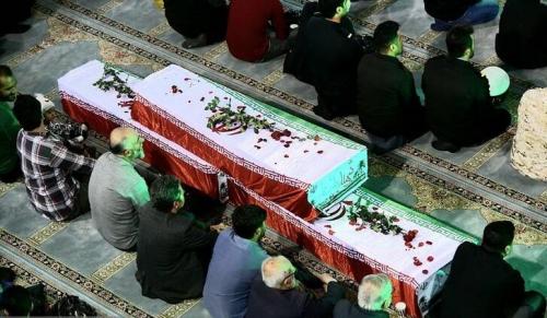 وداع با پیکر شهدا در مسجد جامع خرمشهر