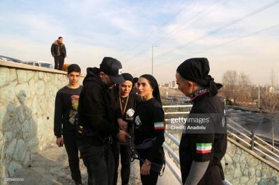 تصاویر رسانه خارجی از آموزشی بدلکاری به زنان در ایران 