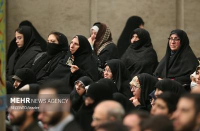 دیدار مسئولان ، نمایندگان کشورهای اسلامی و اقشار  مردم با رهبر  انقلاب