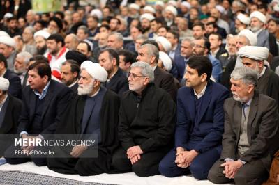 دیدار مسئولان ، نمایندگان کشورهای اسلامی و اقشار  مردم با رهبر  انقلاب