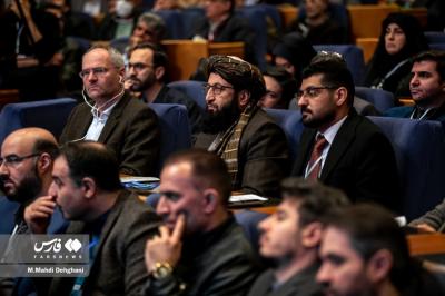 حجاب نماینده روسیه در همایش هوش مصنوعی در تهران 