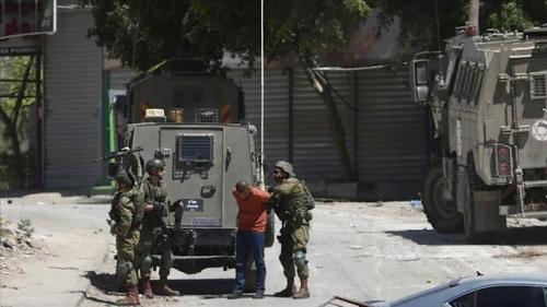 بازداشت ۳۸۰ فلسطینی در کرانه باختری
