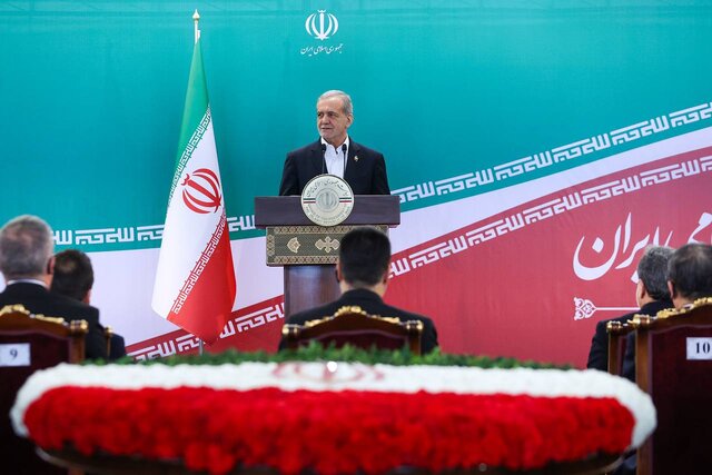 دیدار سفرای مقیم تهران با پزشکیان