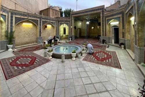 مسجد زخمی با لودر اصفهان چرا ثبت نمی‌شود؟