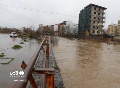 بارش سیل آسا در رشت 