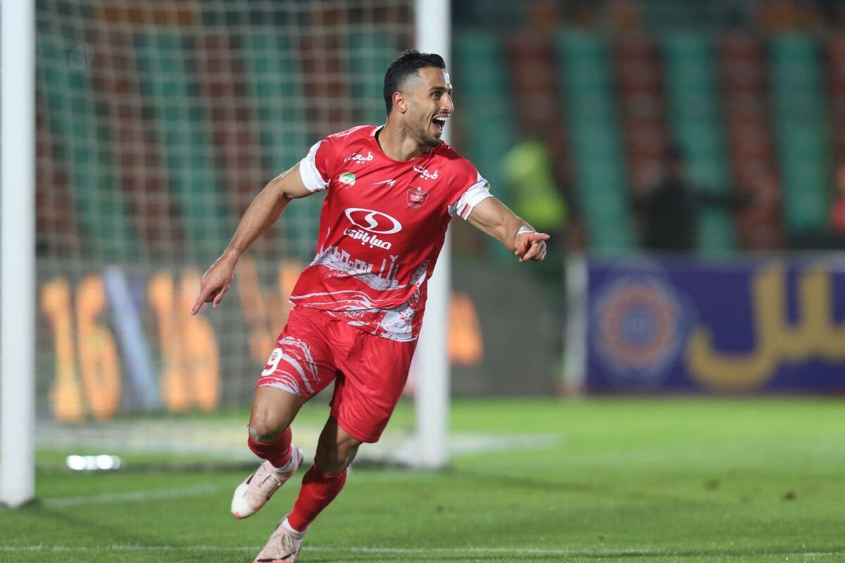 نیمکت نشین شدن بهترین گلزن پرسپولیس