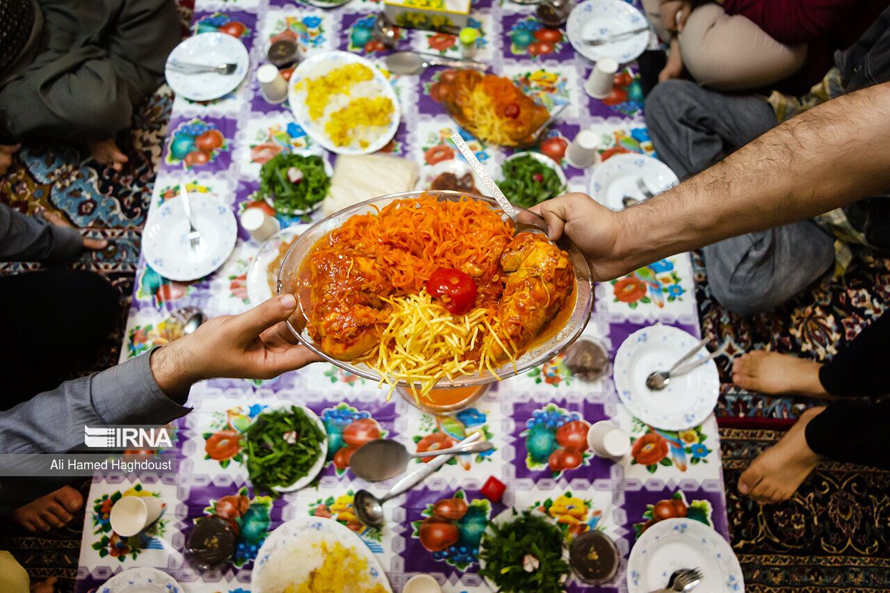 چه زمانی مناسب شام خوردن است ؟