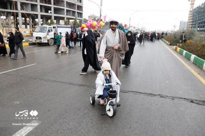 عاشقان امام زمان(عج) در مسیر جمکران 