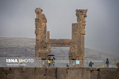 تخت جمشید درباران
