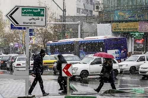 برف و باران به تهران برمی‌گردد+عکس