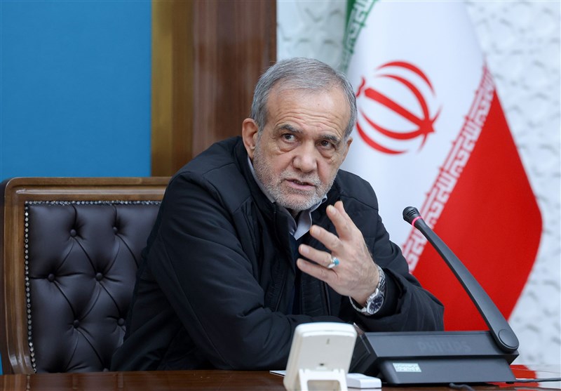  پزشکیان: با تمام ناملایمت‌ها پای‌کار هستیم 