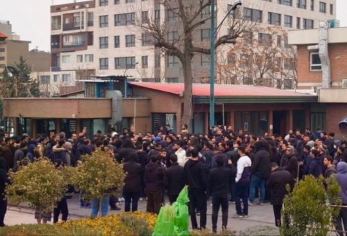 اما و اگرهای قتل دانشجوی دانشگاه تهران توسط اراذل و اوباش  