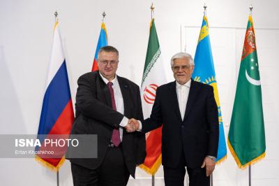 بازدید سران ۴ کشور شرکت‌کننده در «همایش اقتصادی خزر» از نمایشگاه دستاوردهای ایران /عکس