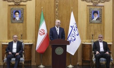  بدرقه رسمی رئیس مجلس برای سفر به باکو 