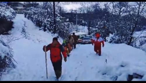 نجات 3 مفقودی در کوهستان مالیموس میرآباد