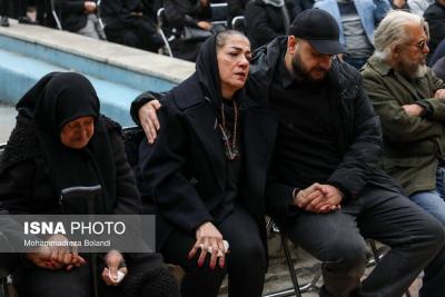 مراسم تشییع پیکر منوچهر والی‌زاده 