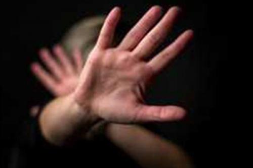  سوء استفاده جنسی یک دانش آموز از خانم معلم