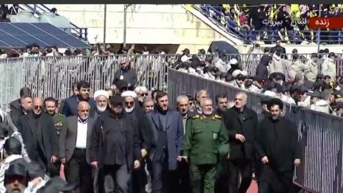 فیلم/سردارفدوی نماینده سپاه پاسداران درمراسم تشیع حضورپیداکرد