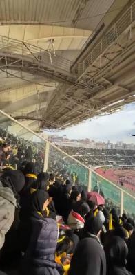 عکس/"انا علی العهد" از لنز دوربین‌ شرکت کنندگان در مراسم تشییع