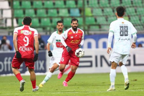 گربه سیاه قضاوت پرسپولیس ذوب آهن برگشت! 