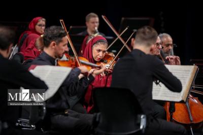 تالار وحدت میزبان کنسرت سن پترزبورگ 