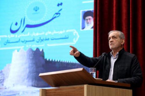  پشتیبان صنعت و کارآفرینان هستیم