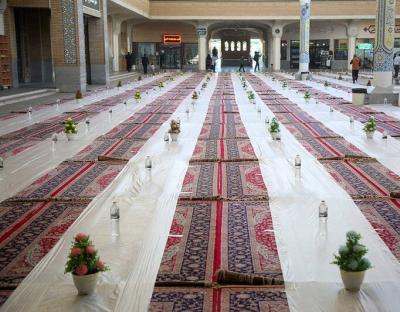 عکس/زائران حرم مطهر بانوی کرامت در اولین روز ماه مبارک رمضان 