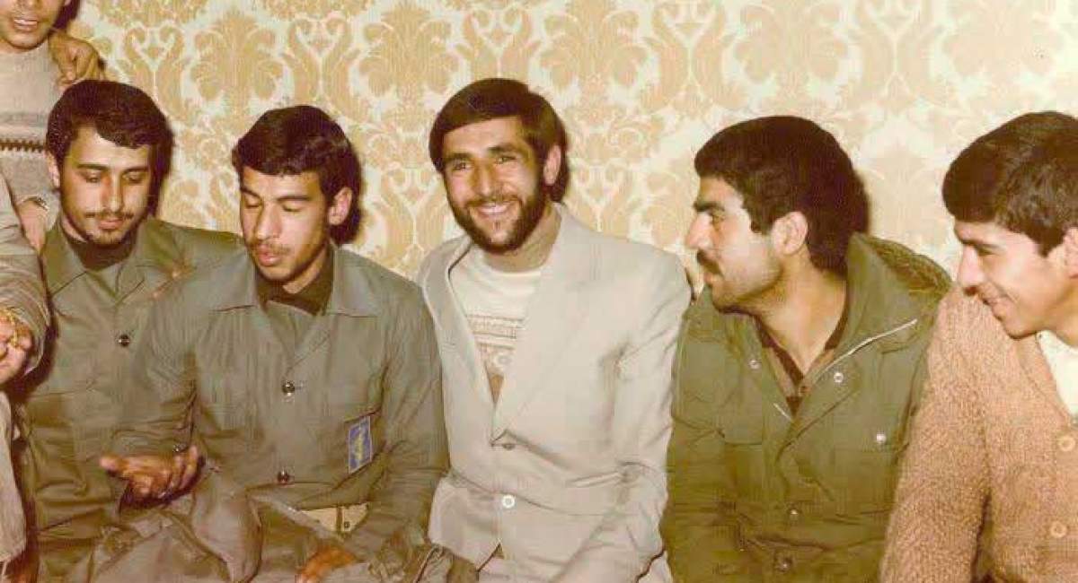 تخریبچی که پلاکارد شهادتش رانوشته بود +عکس 