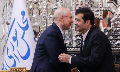 دیدار نوروزی جمعی از مسئولان نظام با قالیباف / عکس