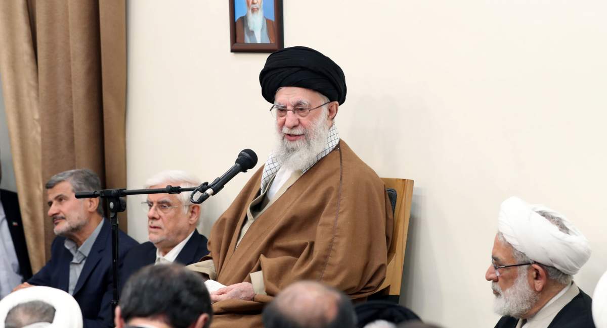 نکات مهم رهبرانقلاب درباره گفتگوهای عمان