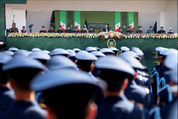 ارتش خواب دشمنان را آشفته کرد