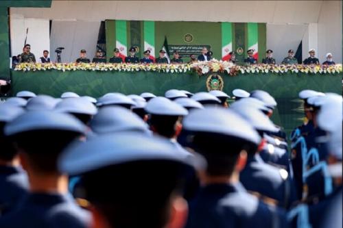 ارتش خواب دشمنان را آشفته کرد