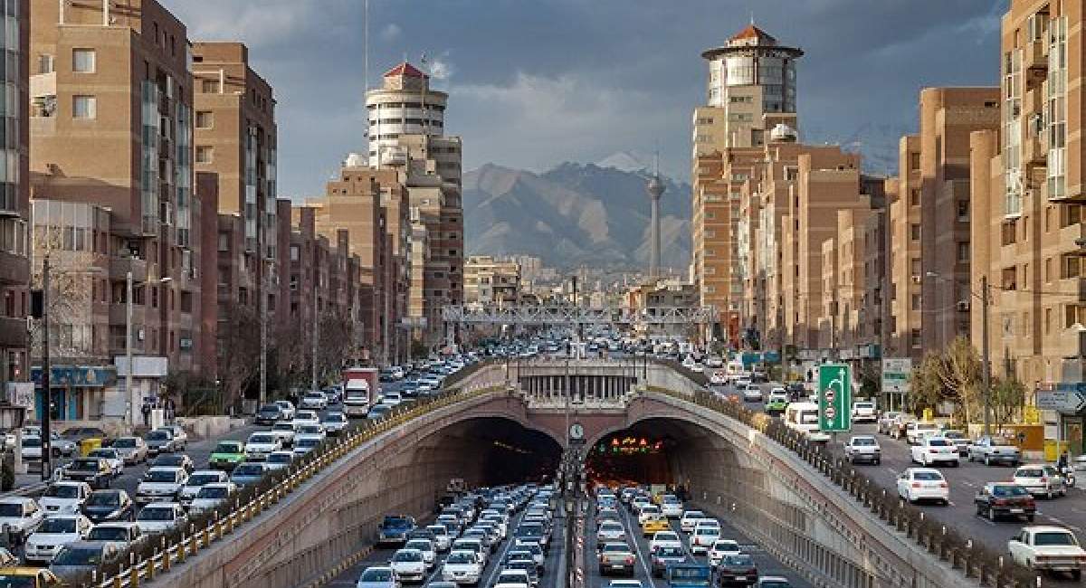 ترافیک سنگین در محل‌های برگزاری کنکور سراسری 