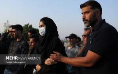 تشییع پیکر جانباخته حادثه بندر شهید رجایی 
