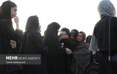 تشییع پیکر جانباخته حادثه بندر شهید رجایی 