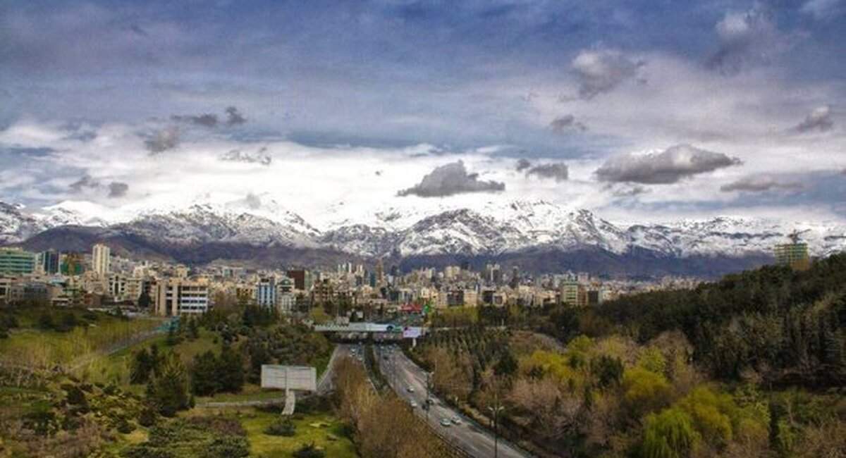پیش بینی آسمان ابری و وزش باد در تهران 