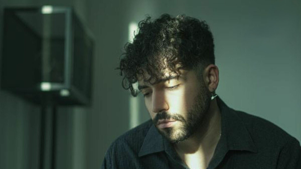 شروین حاجی‌پور برای «فیلم‌نت» هم خواند