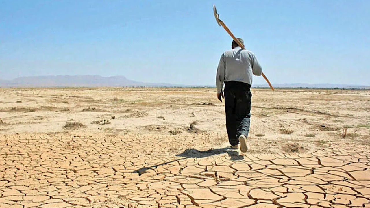 سخت‌ترین خشکسالی ۵۰ سال اخیر را تجربه می‌کنیم 