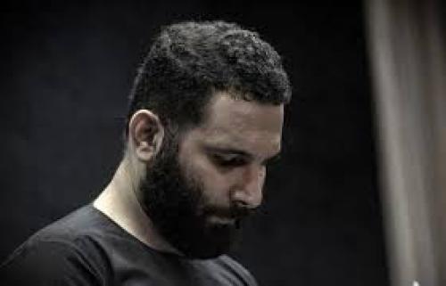 الهی الهی به این عاشقی دچار شه