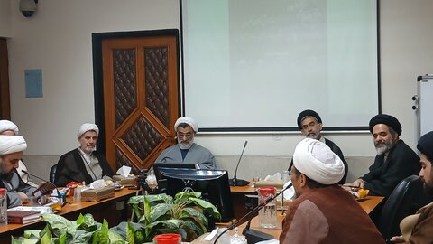 الگوی حکمرانی شهید رئیسی از طریق تحلیل گفتار و سیره عملی ایشان قابل شناسایی است +عکس