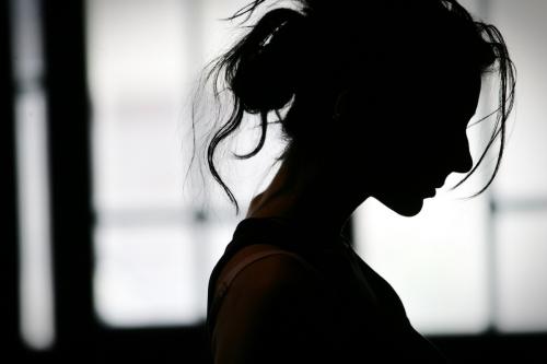 موهای زن، طناب نجات او شدند 