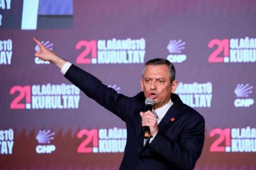 رهبر اپوزیسیون ترکیه سیلی خورد 