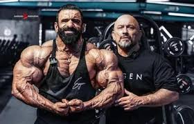  حضور هادی چوپان در تولد راک + عکس 
