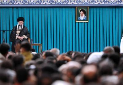 دیدار جمعی از کارگران با رهبر انقلاب /عکس