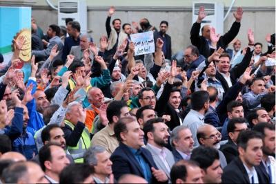 دیدار جمعی از کارگران با رهبر انقلاب /عکس