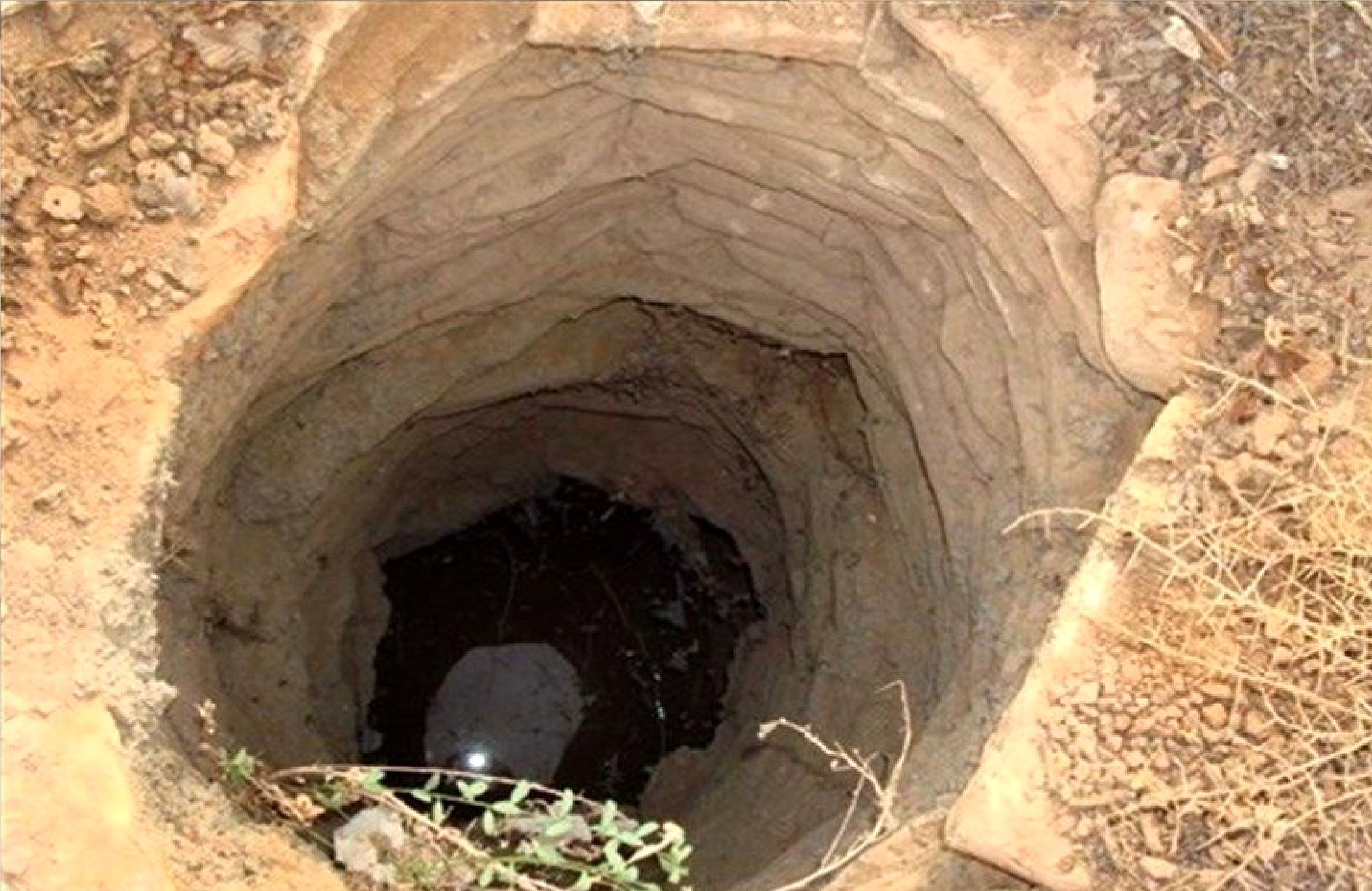  سقوط ۸ عضو یک خانواده کوهدشتی در چاه /فیلم