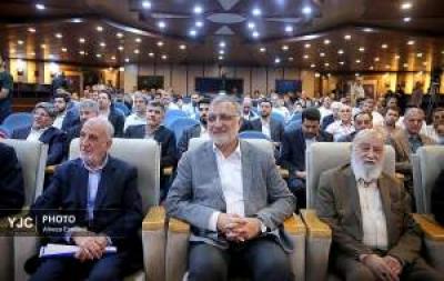 در دریای رنگ و بو غرق شوید و لذت ببرید 